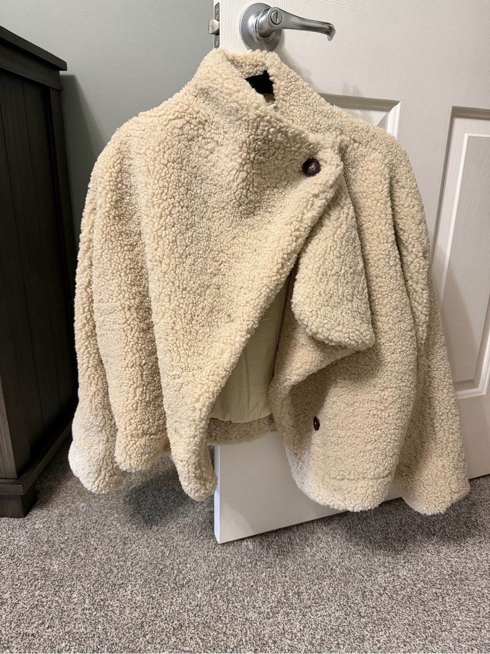 Olivaceous Cream Teddy Sherpa Jacket